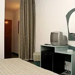 Carmen Azzuro 4* סאטורן